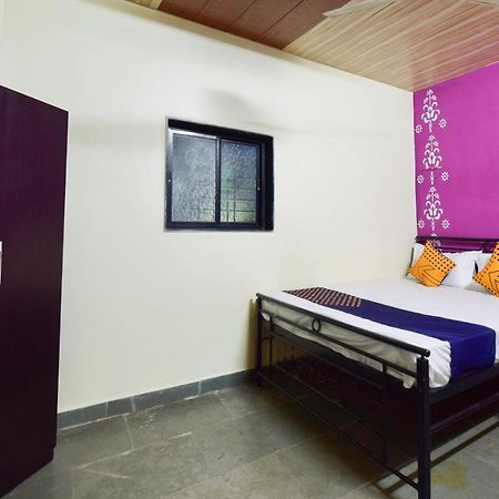 SPOT ON 66795 Hotel Abhijeet Otur Buitenkant foto